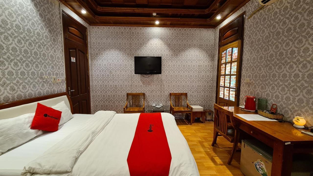 RedDoorz near Lotte Center Hanoi Buitenkant foto